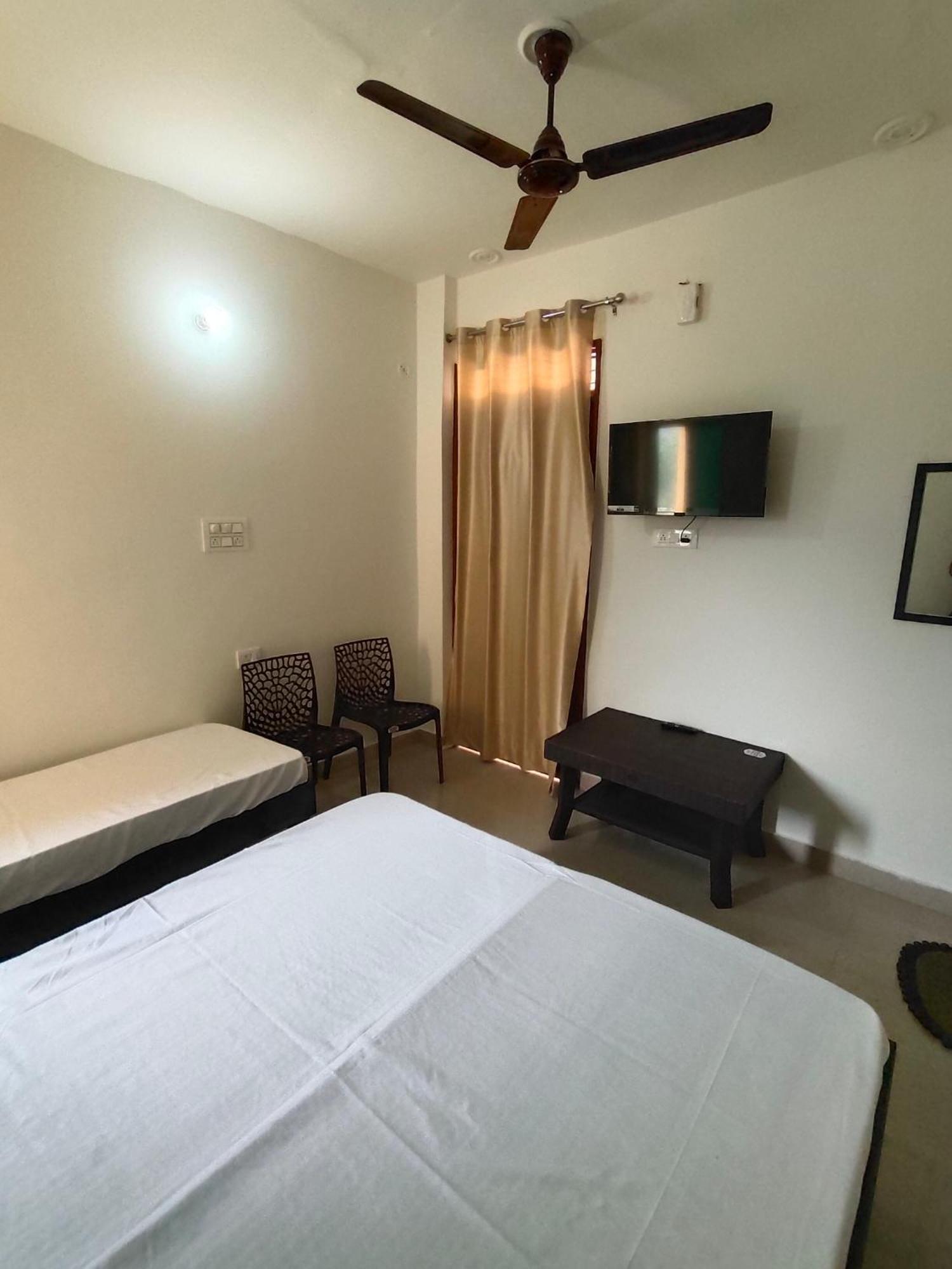 Alaknanda Homestay Karnaprayāg Esterno foto